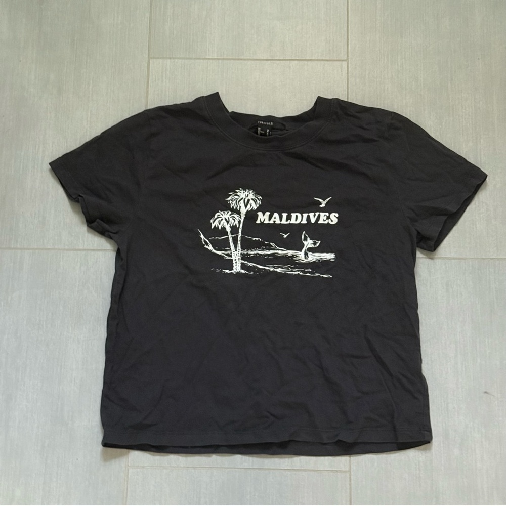 Forever 21 Black Maldives Graphic Tee